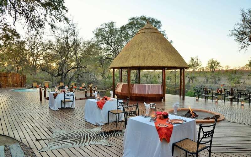 Hoyo Hoyo Safari Lodge